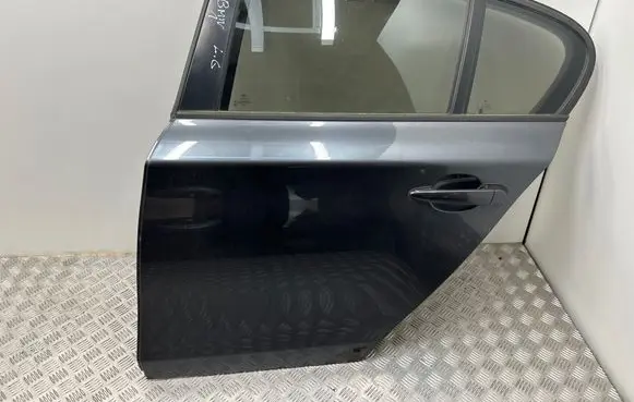 BMW 1 E81 E87 Rear door