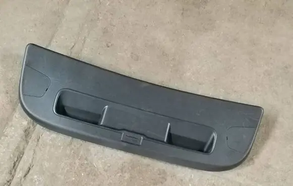 Hyundai i20 (BC3 BI3) Tailgate/boot lid cover trim 81710Q0000