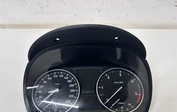 BMW 3 E90 E91 Speedometer (instrument cluster) 102535086 9166846 450180953