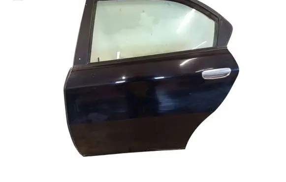 Alfa Romeo 166 Rear door