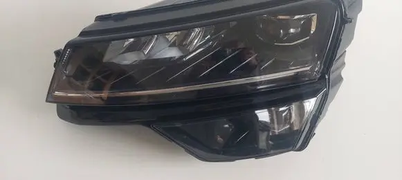 Skoda Karoq Headlight/headlamp 57B941015D