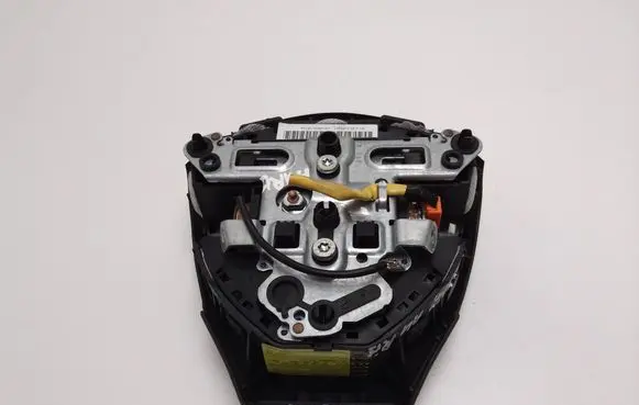Toyota Auris 150 Steering wheel airbag 413002290B0