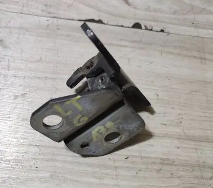 Jeep Grand Cherokee Rear door upper hinge 053AA