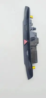 Hyundai Tucson TL Hazard light switch 93700D7800 3D136N1000