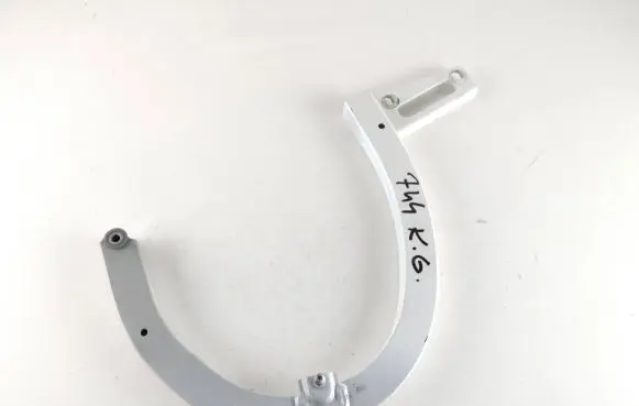 Peugeot RCZ Tailgate/trunk/boot hinge