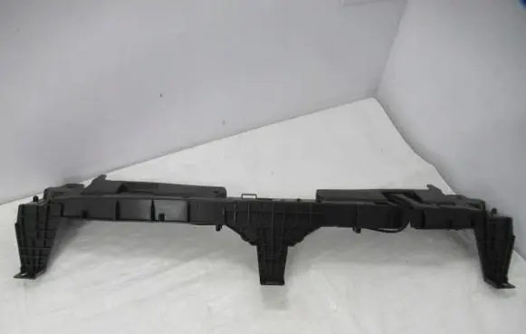 Peugeot 508 Front bumper mounting bracket 9807628677