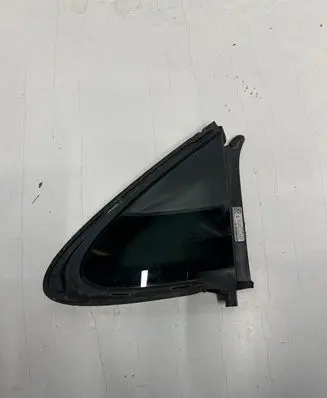 Porsche Taycan 9J1 Rear side window 9J1845298