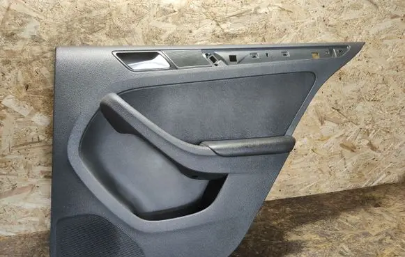 Volkswagen Jetta VI Rear door card panel trim 5C6867212
