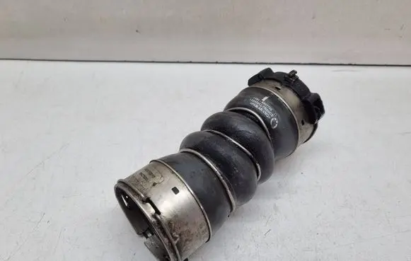 BMW X3 F25 Intercooler hose/pipe 8507706 11618507706