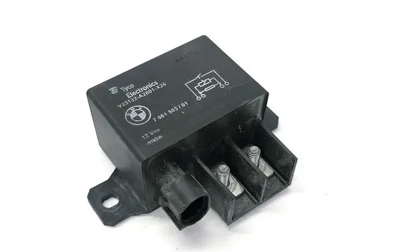 Coolant fan relay