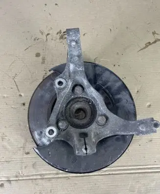 Opel Insignia A Front wheel hub