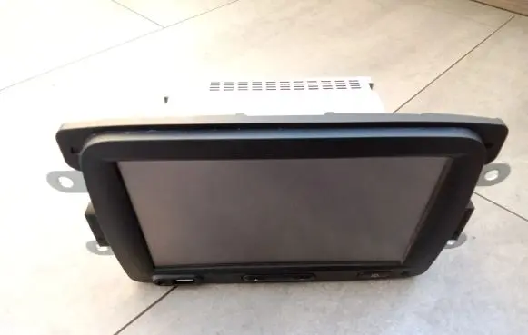 Renault Trafic III (X82) Radio/CD/DVD/GPS head unit LAN5200WR5 281158722R 281158531R