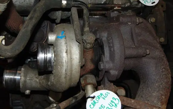 Mitsubishi Carisma Turbo M883396 7700108854 4541125
