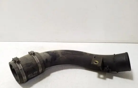 Intercooler hose/pipe