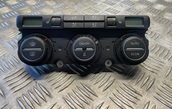 Volkswagen PASSAT B6 Climate control unit 74677531V 160407