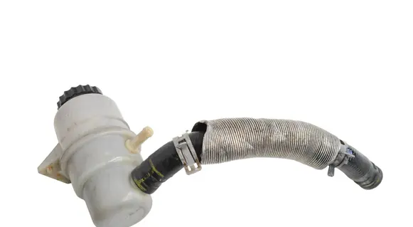 Jeep Cherokee Power steering fluid tank/reservoir