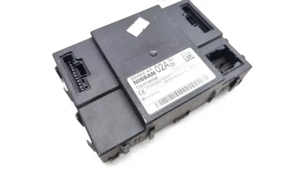 Nissan Pathfinder R51 Central body control module 284B24X02A 5WK48812 5WK48883