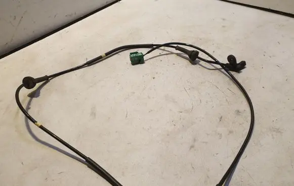 Volvo S60 ABS rear brake sensor 3524257 10071160383