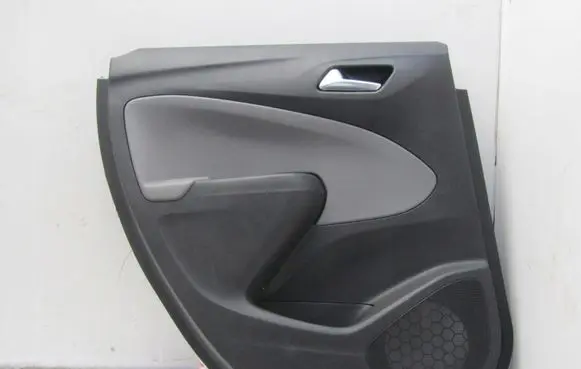 Opel Crossland X Rear door card panel trim 1111