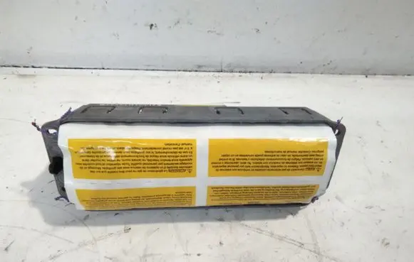 Audi A3 S3 8P Passenger airbag 8P0880202