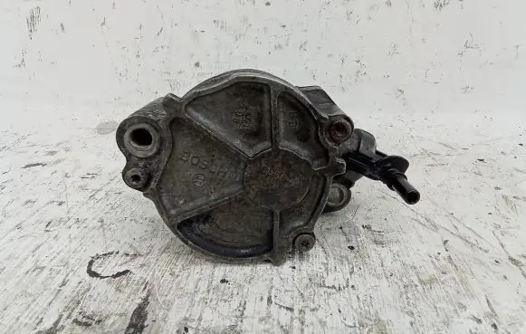 Citroen C5 Vacuum pump D1563A 0203T