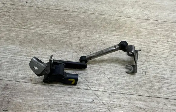 Porsche Panamera (971) Rear air suspension level height sensor 971616571 4M0907503