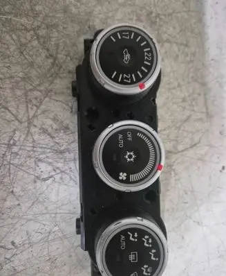 Mitsubishi Outlander Climate control unit 7820A115XA 7A10A 3853249