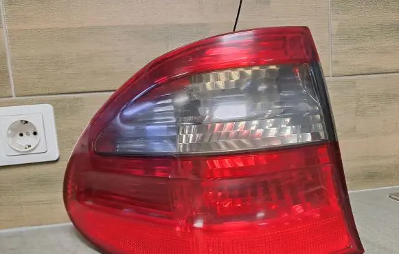 Mercedes-Benz E W211 Rear/tail lights A2118202764 A2118201164
