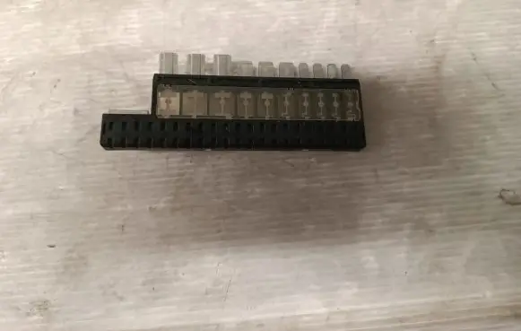 Hyundai Tucson TL Fuse module 1898009600