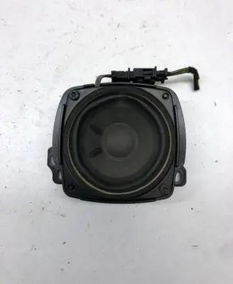 Audi A8 S8 D3 4E Rear door speaker 4E0035411G BOSE
