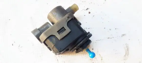 Nissan Primera Headlight level adjustment motor 7700420737