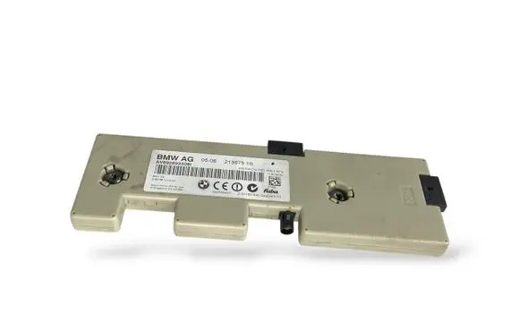 BMW 3 E90 E91 Aerial antenna amplifier 6928934