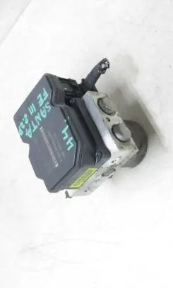 Hyundai Santa Fe ABS Pump 58920-2W980