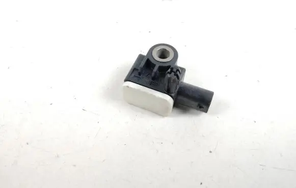 Porsche Cayenne (9Y0 9Y3) Airbag deployment crash/impact sensor 971907651