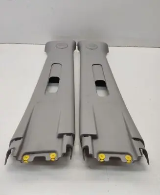 Hyundai Tucson JM (B) pillar trim (top) 858302E200 858402E200