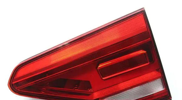 Volkswagen Touran III Tailgate rear/tail lights