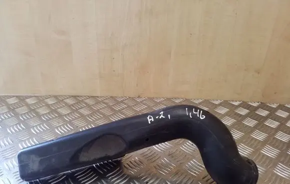 Audi A2 Air intake hose/pipe 8Z0129617B