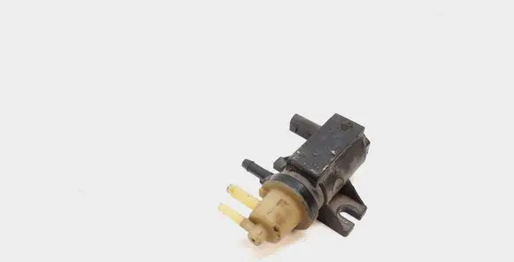 Mercedes-Benz E W212 Turbo solenoid valve A0091533128
