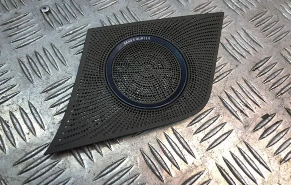 Side speaker trim/cover