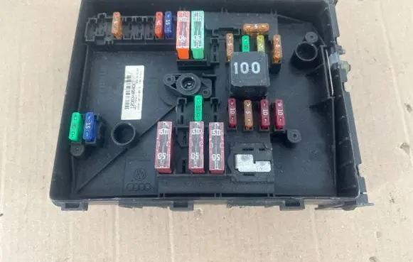 Audi A3 S3 8V Fuse box set 1K0937125D 1206348540E 1206348540