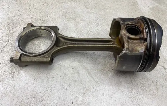 Ford C-MAX II Piston with connecting rod BM5GAE