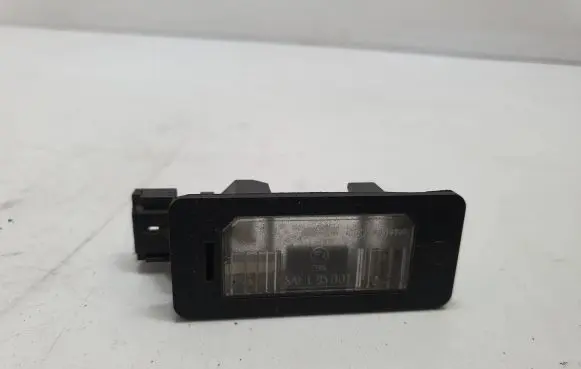 BMW 5 E39 Number plate light 7165646 63267165646