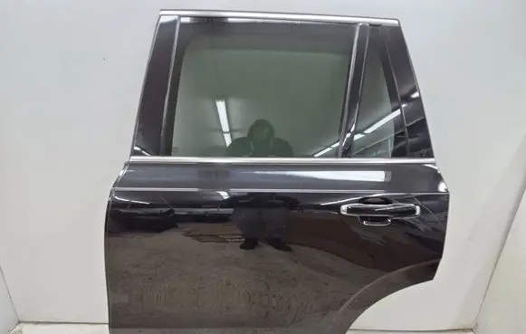 Volvo XC90 Rear door