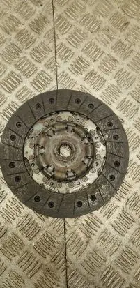 Volvo V50 Clutch pressure plate 324043010
