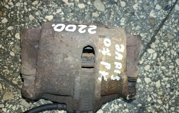 Toyota Yaris Front brake caliper