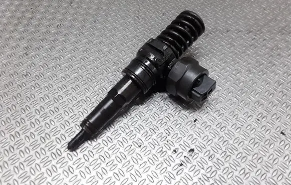 Ford Galaxy Fuel injector 038130073AC