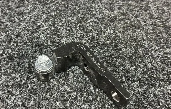 Volvo V60 Front door lower hinge 31457959