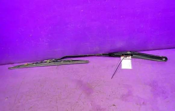Fiat Stilo Front wiper blade arm 46814354
