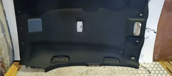 Toyota Yaris Cross Headlining 