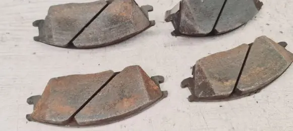 Hyundai Getz Brake pads (front) 8581011CA10 SBIST88CFF 8581011CA104L27A